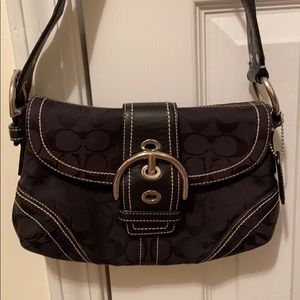 Coach signature C purse